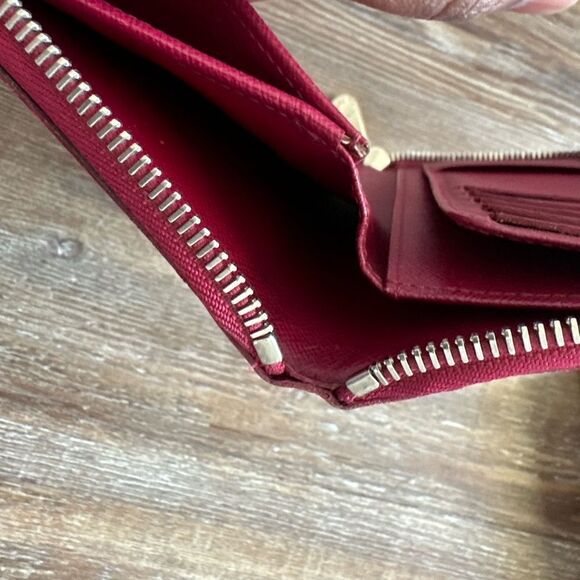 Louis Vuitton Epi leather wallet - Picture 7 of 15